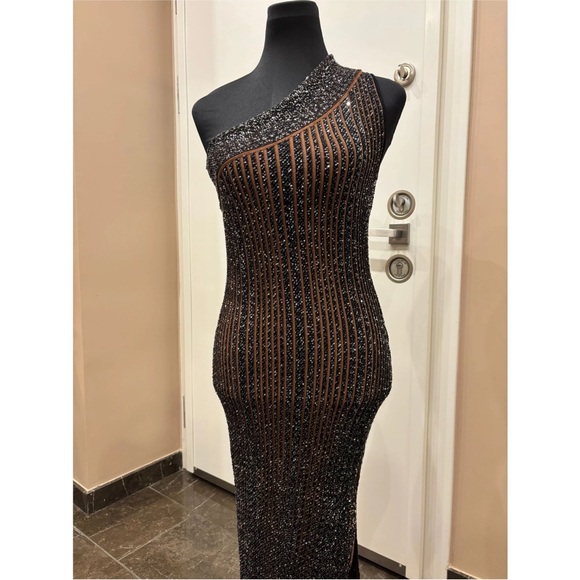 Missoni Black and Silver One-Shoulder Gown - Picture 5 of 9